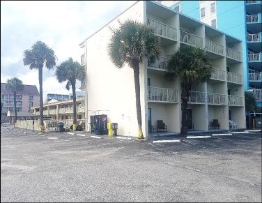 2711 S Ocean Blvd, Myrtle Beach, SC 29577